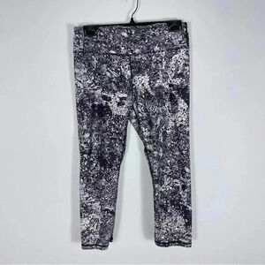 ❤️ Fabletics metallic splattered paint cropped leggings